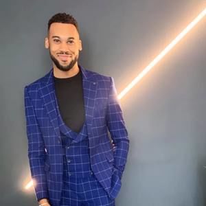 Meet your Posher, Andrew